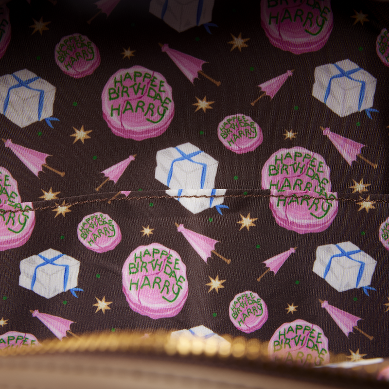 Mini Sac à Dos Loungefly Harry Potter – Cosplay Hagrid & Gâteau d'Anniversaire (Avec Porte-Monnaie)